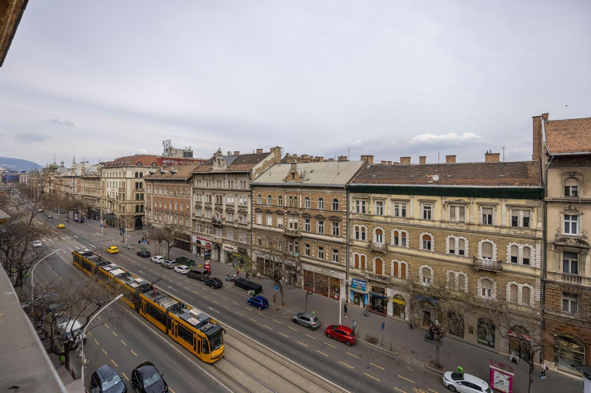 Cozy Dream In The Heart Of * Budapest